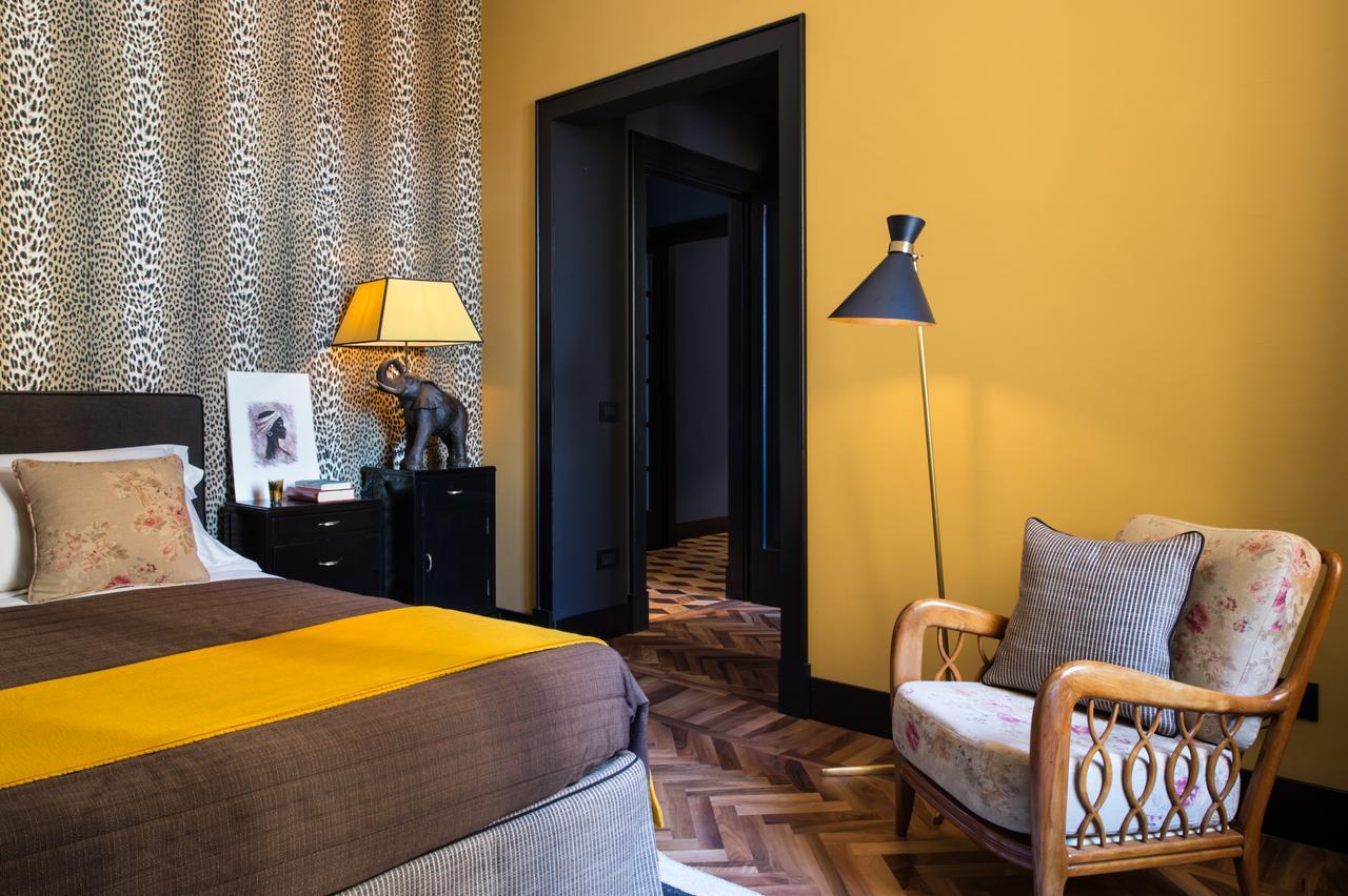 Velona's Jungle Luxury Florencia